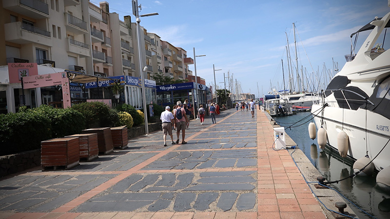 Place du Globe, Cap d'Agde, Hérault département